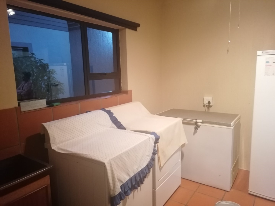 5 Bedroom Property for Sale in Doringkruin North West